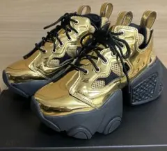 【新品未使用品】ノワール　ケイ　ニノミヤ　スニーカー23㎝