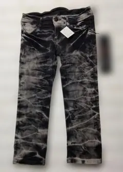 新品タグ付きスキニーパンツ グレー 64アヴェイル