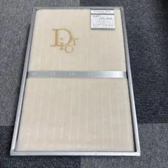 新品　未使用　クリスチャンディオール ボアシーツ　ピンク　敷毛布