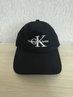 Calvin Klein Jeans 黒キャップ