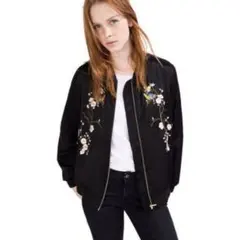 ZARAザラ　刺繍サテンブルゾンスタジャンスカジャン