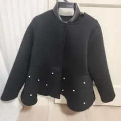 ノーカラージャケット 黒 パール装飾