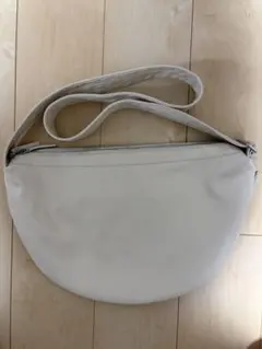 Item thumbnail for item 850fe430-c9eb-4bd4-bbe6-759793153422