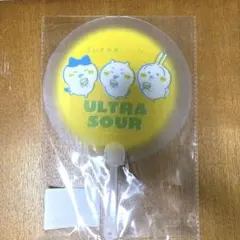 海外限定　ちいかわ MINISO コラボ うちわ