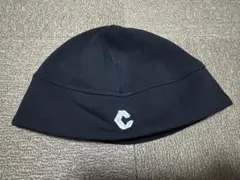 ブラック ニット帽 ロゴ入り フリーサイズ