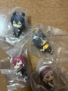 ツイステ　ハグコット4種　未開封　マレウス、レオナ、リドル、カリム