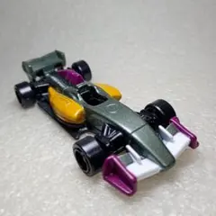 希少！トミカ 14 SRT フォーミュラ ルノー 3.5 F1 1/69ミニカー