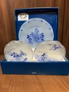 ディズニー ガラス皿 3枚セット【500円値下げ❗️】
