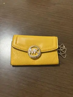 【値下げ中】マイケルコース キーケース キーリング 黄色