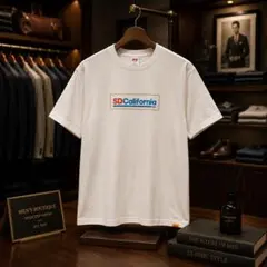 ローレルロゴが刺しゅうされたアイコニックなTシャツ ホワイト Lサイズ 