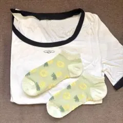 エフデ　ef-de Tシャツ　9号　ホワイト　ラインストーン付き　おまけ　靴下