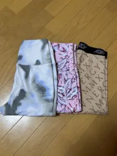 NERGY スポーツレギンス　ジムレギンス　3本セットのサムネイル