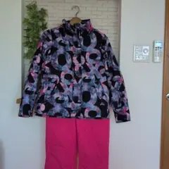 Item thumbnail for item 18f7991b-cb56-4d15-8e20-f1c76ecee14b