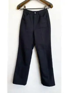 ★ GU ジーユー センタープレス ストレートパンツ ブラック