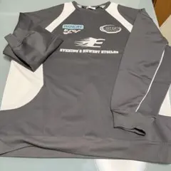 グレー 長袖 トレーナー Mサイズ