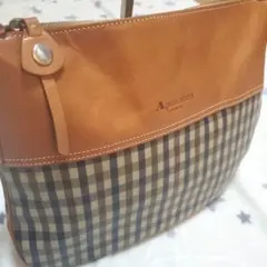 【美品】アクアスキュータム クラブチェック　PVC×レザー バッグ