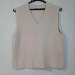ZARA ベージュ Vネック ニットベスト