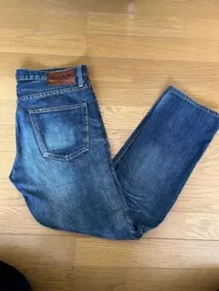 Item thumbnail for item 76daa266-7b3c-4e2c-8c78-f7e5372d5784