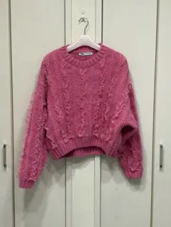 ZARA ピンク ケーブルニット クロップドセーター