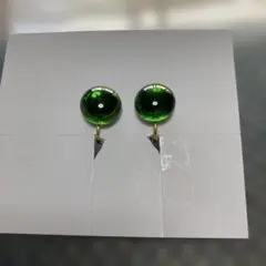 緑色イヤリング ゴールドメッキ