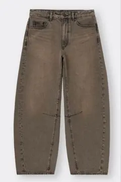 GU バレルレッグジーンズ ブラウン