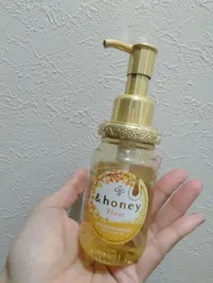 &HONEYヘアーオイル、ボディークリーム