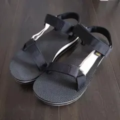 Teva サンダル ２３センチのサムネイル