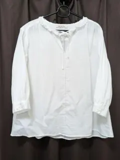 プュアルセシンフリル襟ブラウス