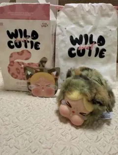 CRYBABY Wild but Cutie ぬいぐるみペンダント
