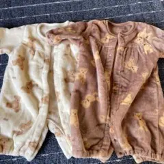 クマ柄ロンパース クリーム色 フリース