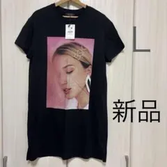Bershka ベルシュカ レディーストップス プリントTシャツのサムネイル