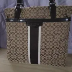 COACHシグネチャートートバッグ