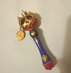 ディズニー ツイステ ヴィランズ チャーム キーホルダー ポムフィオーレ ポム