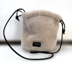 ベージュ フェイクファー ショルダーバッグ