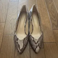 GreenLabelRelaxing ポインテッドトゥパンプス 中ヒール