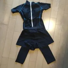 スイミング　ウェア　水着