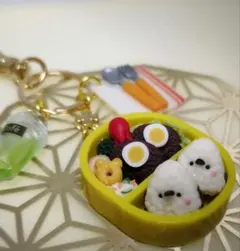 ハンドメイド『お弁当（シマエナガ）』9点セット - メルカリ