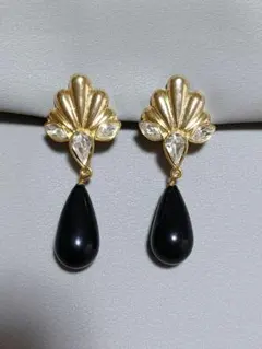 Item thumbnail for item 989e702b-6a47-4a0b-9b3e-6324db7d2a15