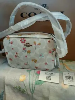 レア　新品未使用　COACHミスティカルフローラル&シグネチャーカメラバッグ