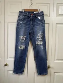 Item thumbnail for item 98cda4dd-5663-4768-bc10-1c0f60a8a45b