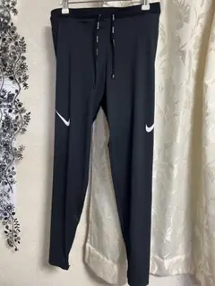 NIKEVO エアロスイフト　ランニングタイツ　Mサイズ　ブラック