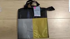 ダイソー　ポケット付　マチ広　ランチバッグのサムネイル
