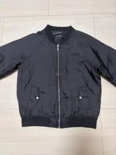 ブラックボンバージャケット