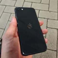 iPhone se2 ブラック 64GB - メルカリ