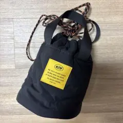 KIU ショルダーバッグ サコッシュ ポシェット 2way