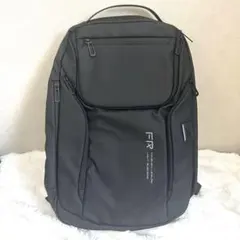 FENRUIEN 軽量　ビジネスリュック　メンズ　機能的　新品未使用のサムネイル