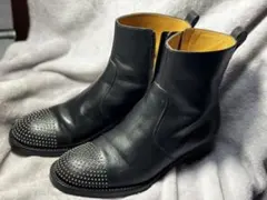 GUCCI スタッズ付き レザー ショートブーツ ブラック 37のサムネイル