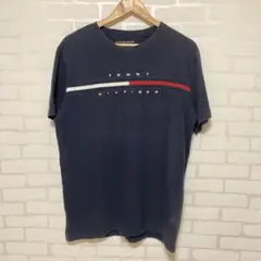 TOMMY HILFIGER トミー ヒルフィガー　ロゴ 紺 ネイビーtシャツ