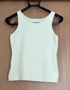 ストラ Stola. リプ　タンクトップのサムネイル