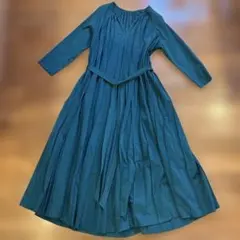 LAUTREAMONT プリーツワンピースのサムネイル